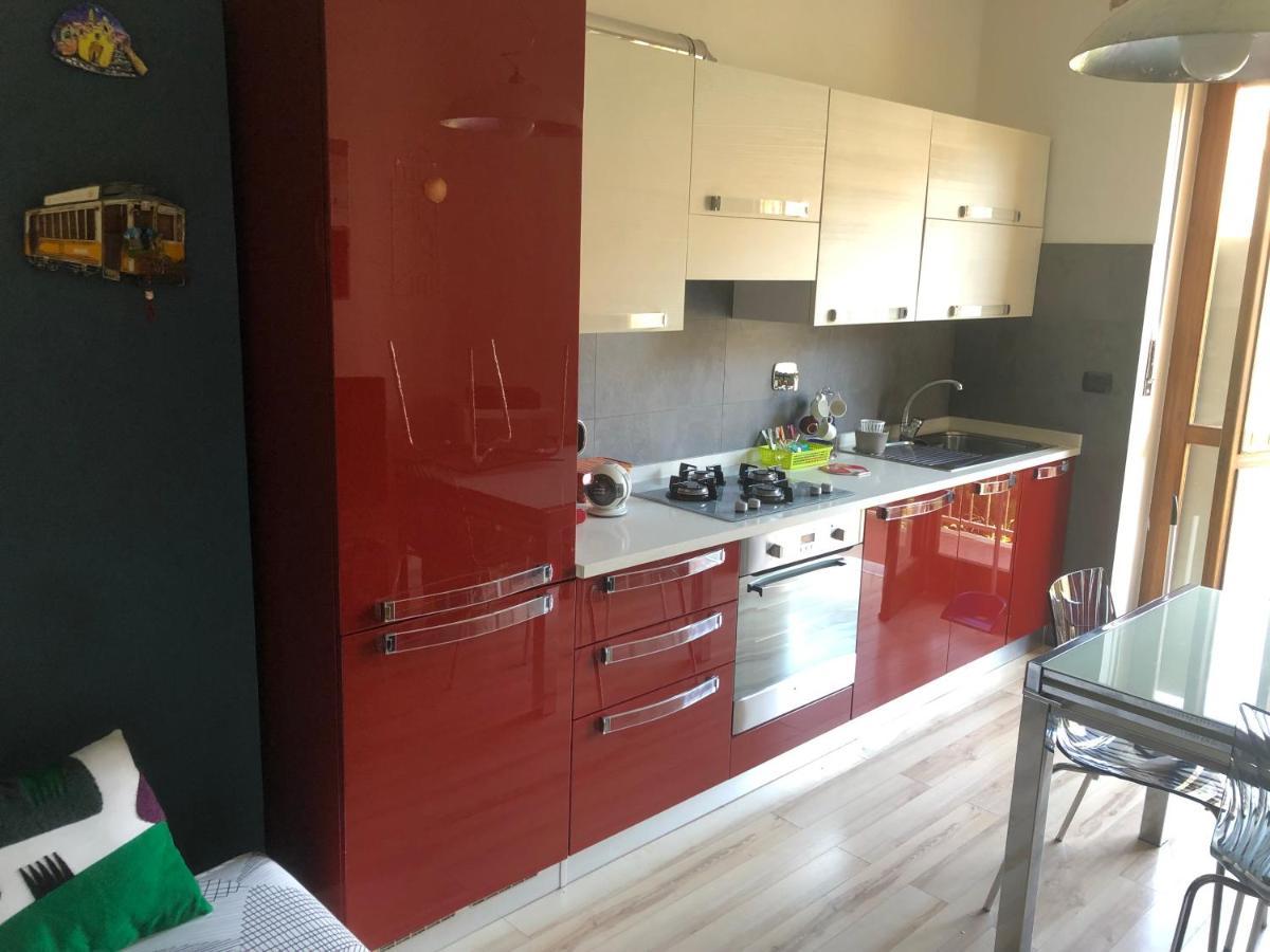Casa Toret: Bilocale Luminoso E Moderno, Ben Attrezzata トリノ エクステリア 写真